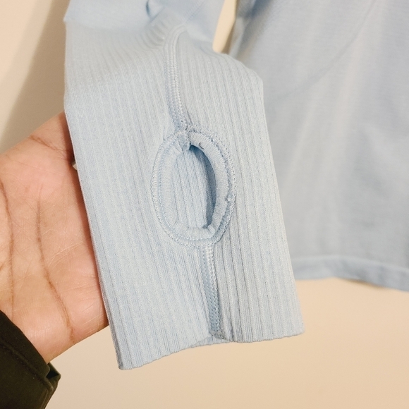 Lululemon | Women's Sky Blue Run Swiftly Half Zip-Up Pullover (Size Small) - Picture 6 of 12